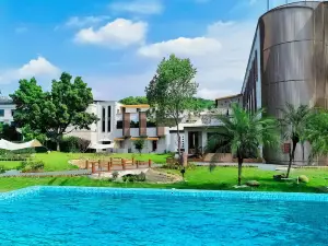Shaoguan Yijia Homestay (High-speed Railway Station)