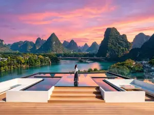 Miracle  Hotel (Yangshuo West Street Lijiang Branch)