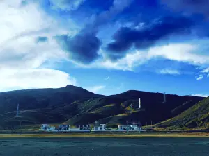 沐棲・羊湖の境界民宿（山南浪卡子羊卓雍措）