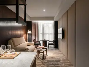 Lunaris Hotel