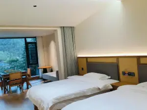 神農谷五湖山莊
