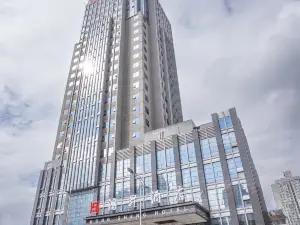 Hongsheng Hotel (Liupanshui Wanda Plaza High Speed Railway Station)