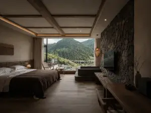 Yishan · Oxygen Bathing Smart Private Hot Spring Hotel (Mount Siguniang Scenic Area)