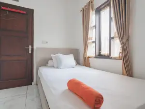 Small Homestay Syariah Sikembar Ciwidey