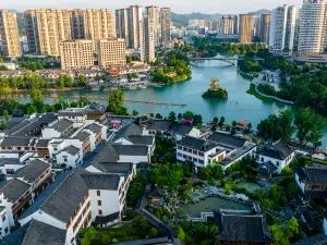 Tongren Fengyue Fenghuang Hotel