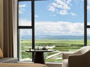 Zoige Huayuan Meadow Village (Yellow River First Bend of Nine Curves)