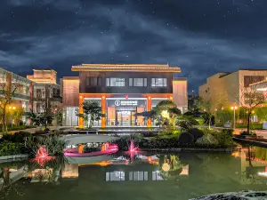 FLOWERY RESORT