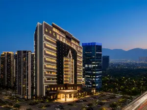 LUX CABINS Hotel (Meizhou Xingning Station Xingyi Plaza Store)
