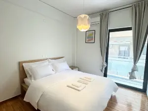 John Glyfada Beach Apartments