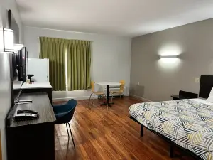 Studio 6 Suites Springfield, Oh