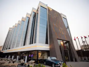 The V Hotel