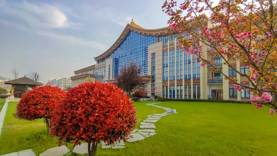 Oriental Tianyuewan Hot Spring Hotel