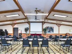 Studio 6 Suites Albany, GA