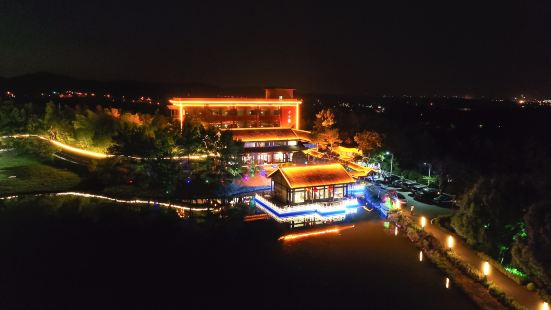 Yixing Qixijie Ecological Resort