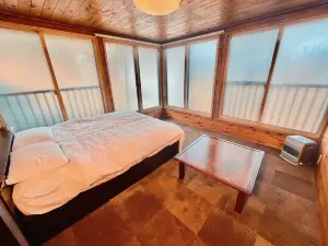 โรงแรม1800