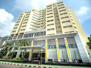 โรงแรม ซัมมิท พาวิลเลี่ยน
