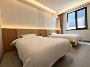 JR HOTEL
