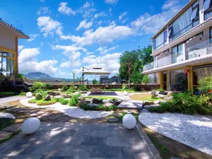 House Designer Resort in the Hills