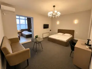 Grand Sky Hotel