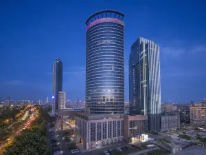青島頤中皇冠假日飯店（五四廣場奧帆中心店）