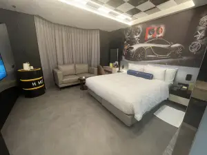 H Motel - Jia Tii