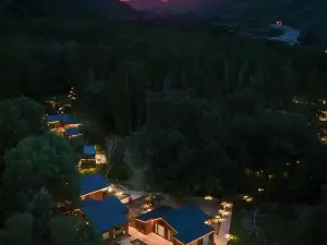 庫爾德寧·溪谷キャンプ場