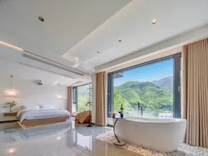 Tonglu Shuli · TREE VILLA · Mountain View Resort Homestay