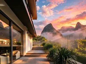 Lijiang Scenery Resort (Yangshuo West Street, Li River Scenic Area)