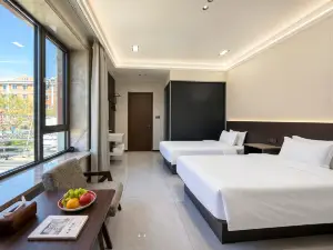 โรงแรมเอ็กซ์เพรสจิ้นเจียง ต้าเหอ