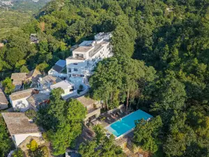 Zhiye Resort Hotel