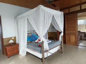 Hideaway Island Resort and Marine Sanctuary
