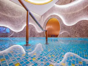 Deshe Yuxiangshan Jingtangquan Resort Hotel