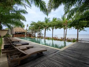 The Grand Villandra Resort Lovina