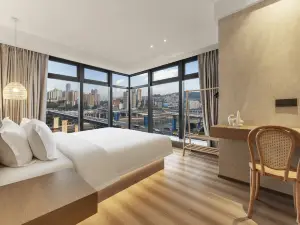 Wulan River View Homestay (Chongqing Guanyinqiao North Bin 1st Road Branch)
