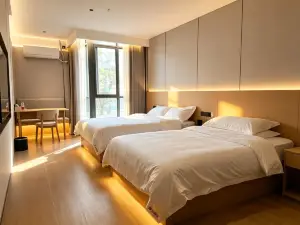 Yunqi Smart Hotel
