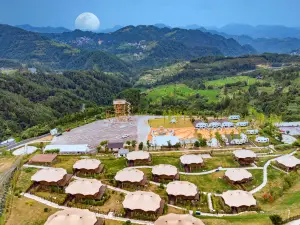 Shan Yin Xi Jiang Rustic Luxury Camp