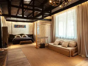 Xiang·Stay Homestay (Xingyi Wanfenglin Branch)