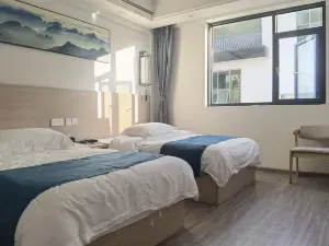 峭峯人家