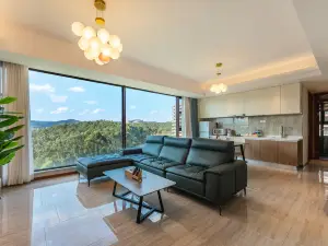 Fuxian Lake Manyun Vacation Apartment (Chengjiang Fossil Site Museum Happy World)