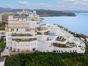 Santorini Cloud National Tide Sea View Resort Dali