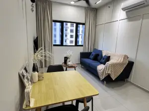 D’Vervain Homestay 2BR 1Carpark