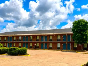 Delta Inn West Helena US 49 AR