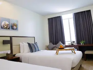 MCollection - Private Rooms in Historic Manila Chinatown