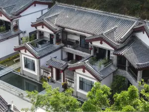 Nianhuagu Hotel (Tianlu Mountain Resort)