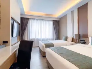โรงแรม เอนริช แกรนด์