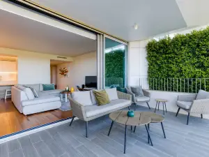 Beachfront Luxury Retreat