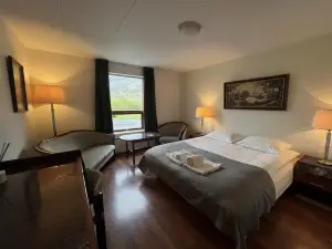 Engimyri Lodge