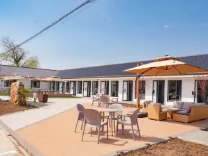 Guan Shan No.1 Homestay (Benxi Water Cave Branch)