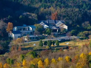 Lujiang Yefushanju Residence Resort Hotel
