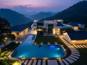Xingyi Wanfenglin Peak-Chasing House
